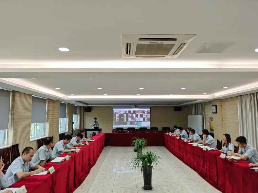 华体会手机·官方版网站登录入口-华体会(中国)举行2020年上半年度销售会议